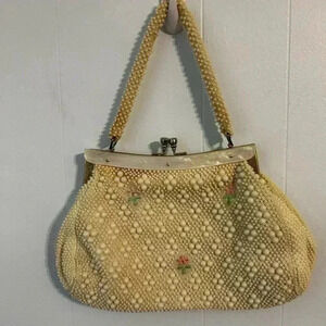 Vintage‎ beaded purse. Great condition for the age.